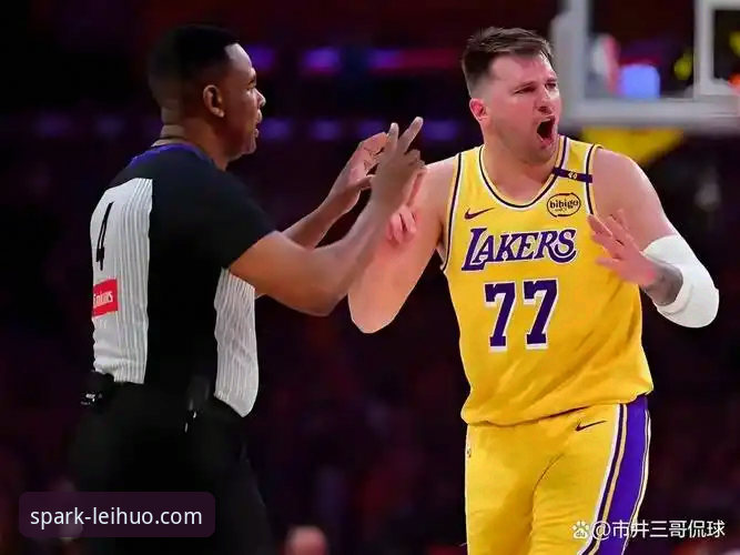 东契奇单骑救主 vs 团队多点开花：一场数据盛宴背后的观赛平台选择